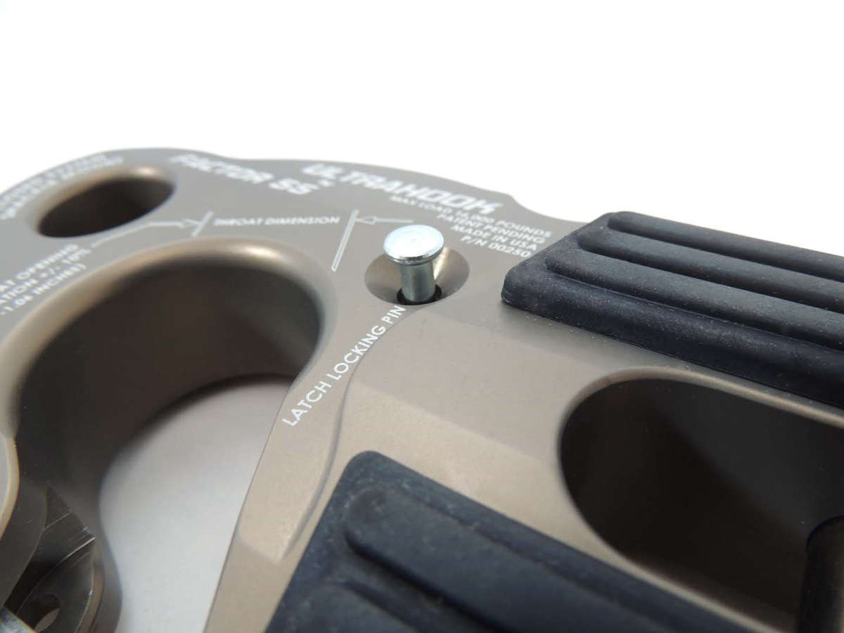 Factor 55 UltraHook Winch Hook W/Shackle Mount