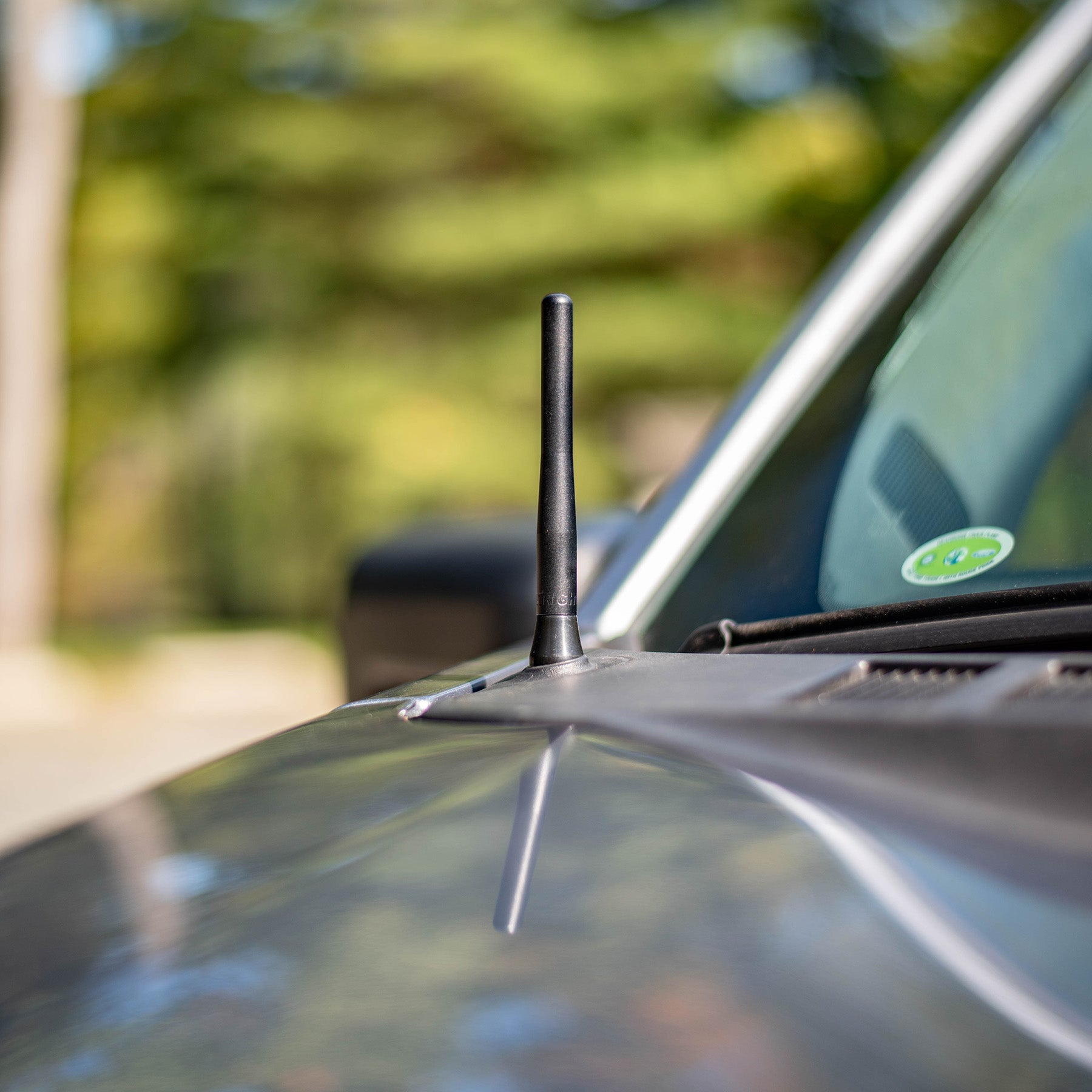 BuiltRight Industries Perfect-Fit Stubby Antenna |  Ford F-150/Raptor (2021+), Super Duty (2022+), Bronco (2021-2023)