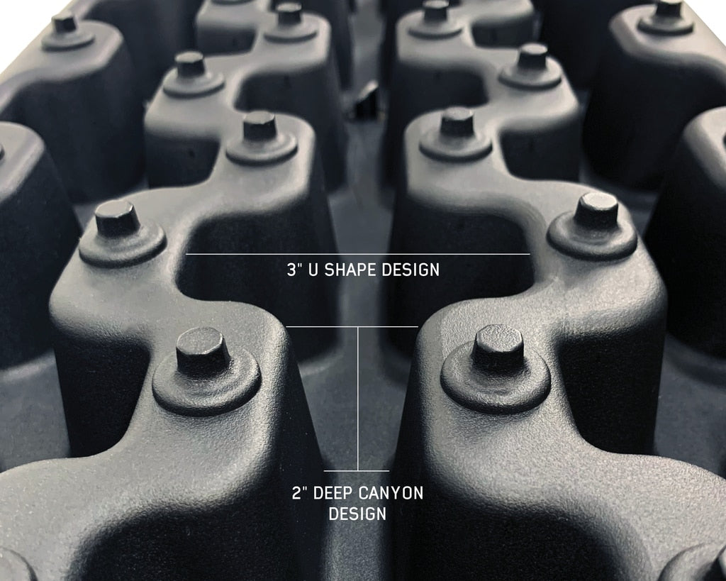 Overland Vehicle Systems Recovery Ramps for 4WDs Gray/Black Universal + Storage Bag