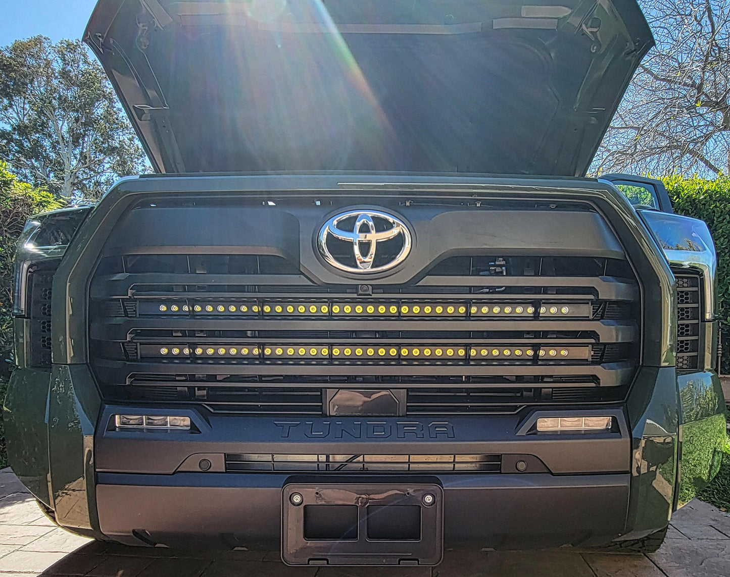 M&R Automotive Single 40in Light Bar Kit - Toyota Tundra (2022-Present)