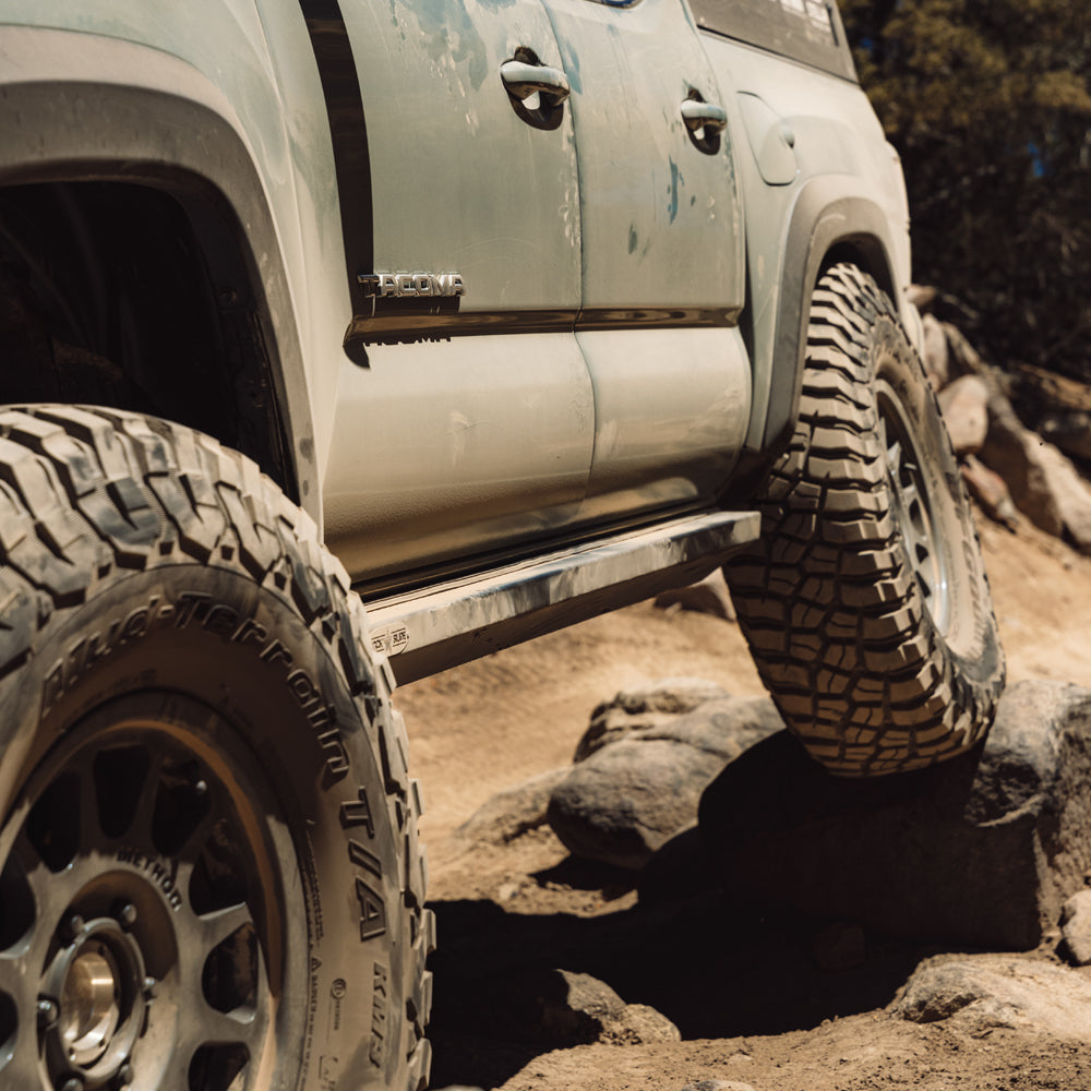 Rock Slide Engineering Tacoma Rock Sliders For 05-23 Toyota Tacoma Standard Bed Black Powdercoat Steel