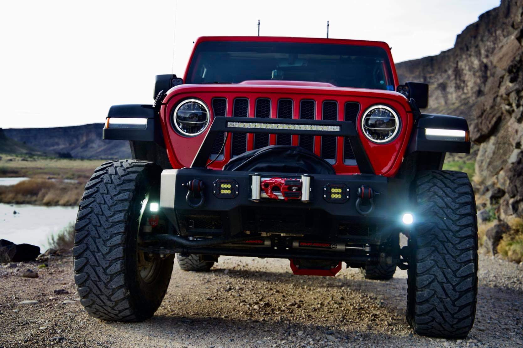 GateKeeper Off-Road Jeep JL / JT Steerable Knuckle Pod Light Mounts