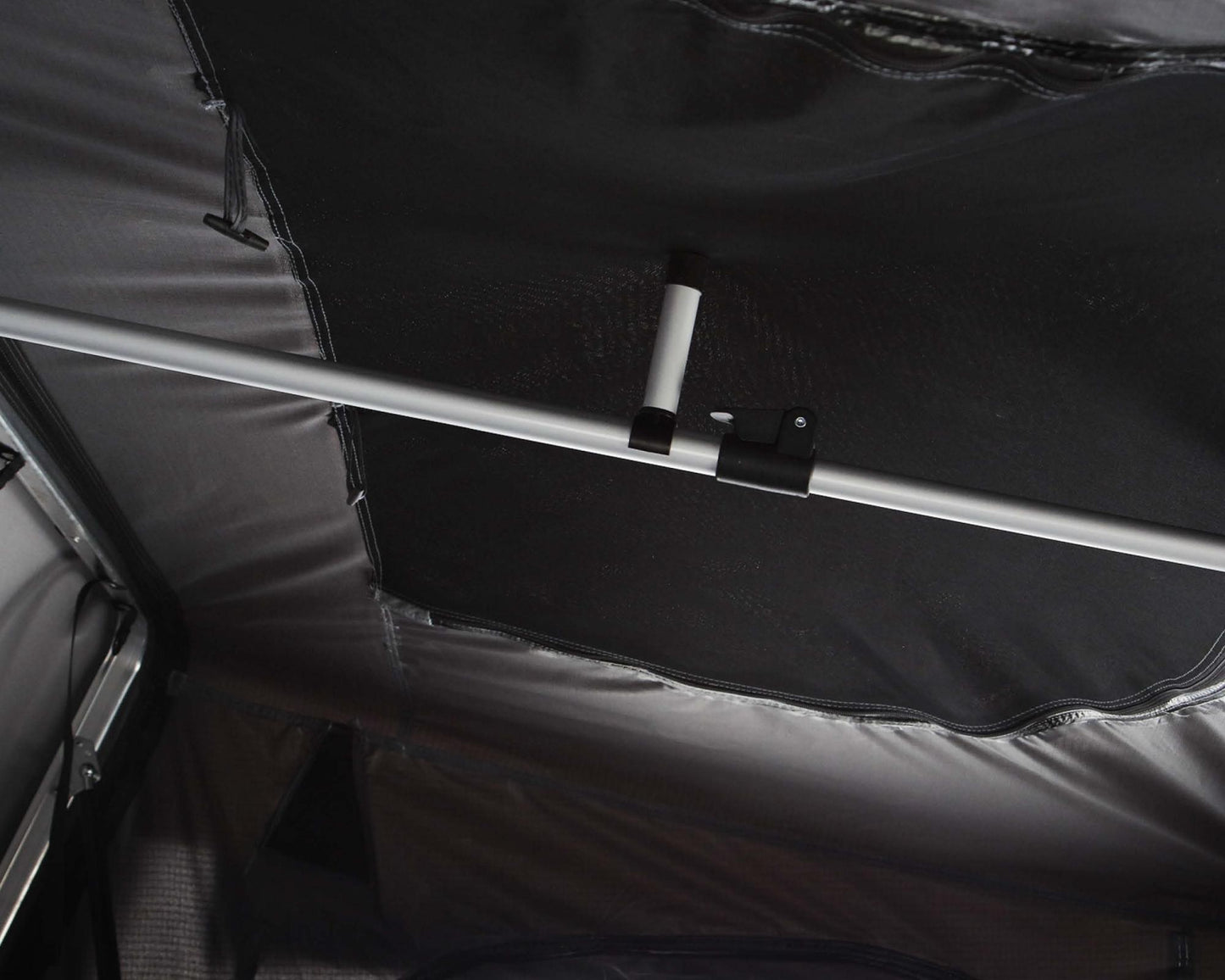 Overland Vehicle Systems Bushveld Hard Shell Roof Top Tent