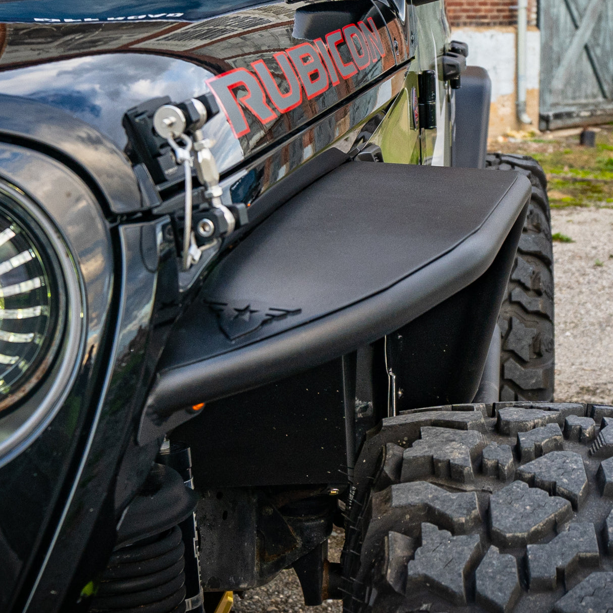 Combat Off Road Jeep JL/JLU Wrangler Black Aluminum Fenders - Front Pair