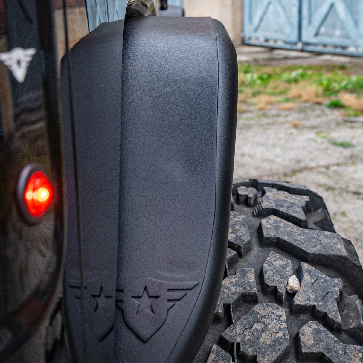 Combat Off Road Jeep JL/JLU Wrangler Black Aluminum Fender - Rear Pair