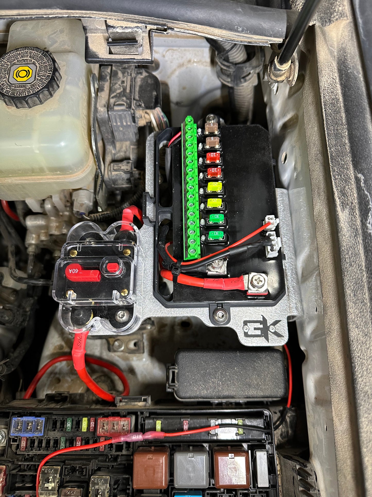 GateKeeper Off-Road 2010-2024 Toyota 4Runner Auxbeam Engine Bay Controller Mount