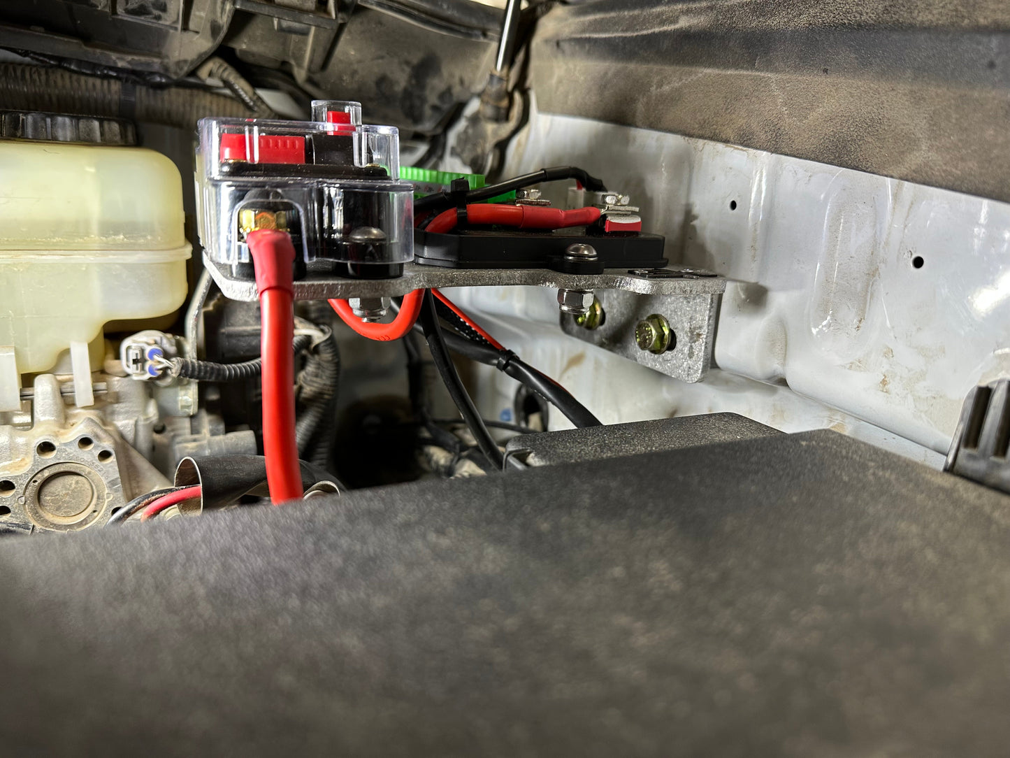 GateKeeper Off-Road 2010-2024 Toyota 4Runner Auxbeam Engine Bay Controller Mount