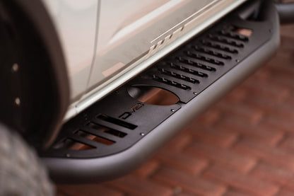DV8 Offroad Ford Bronco | OE Plus 4-Door Side Steps (2021-Present)