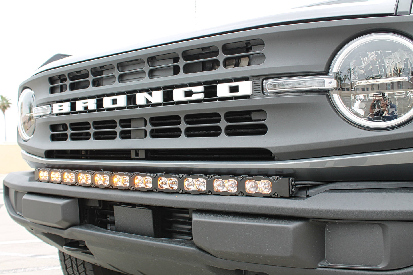 M&R Automotive Standard Bumper lightbar - 40' PRO - Ford Bronco (2021-Present)