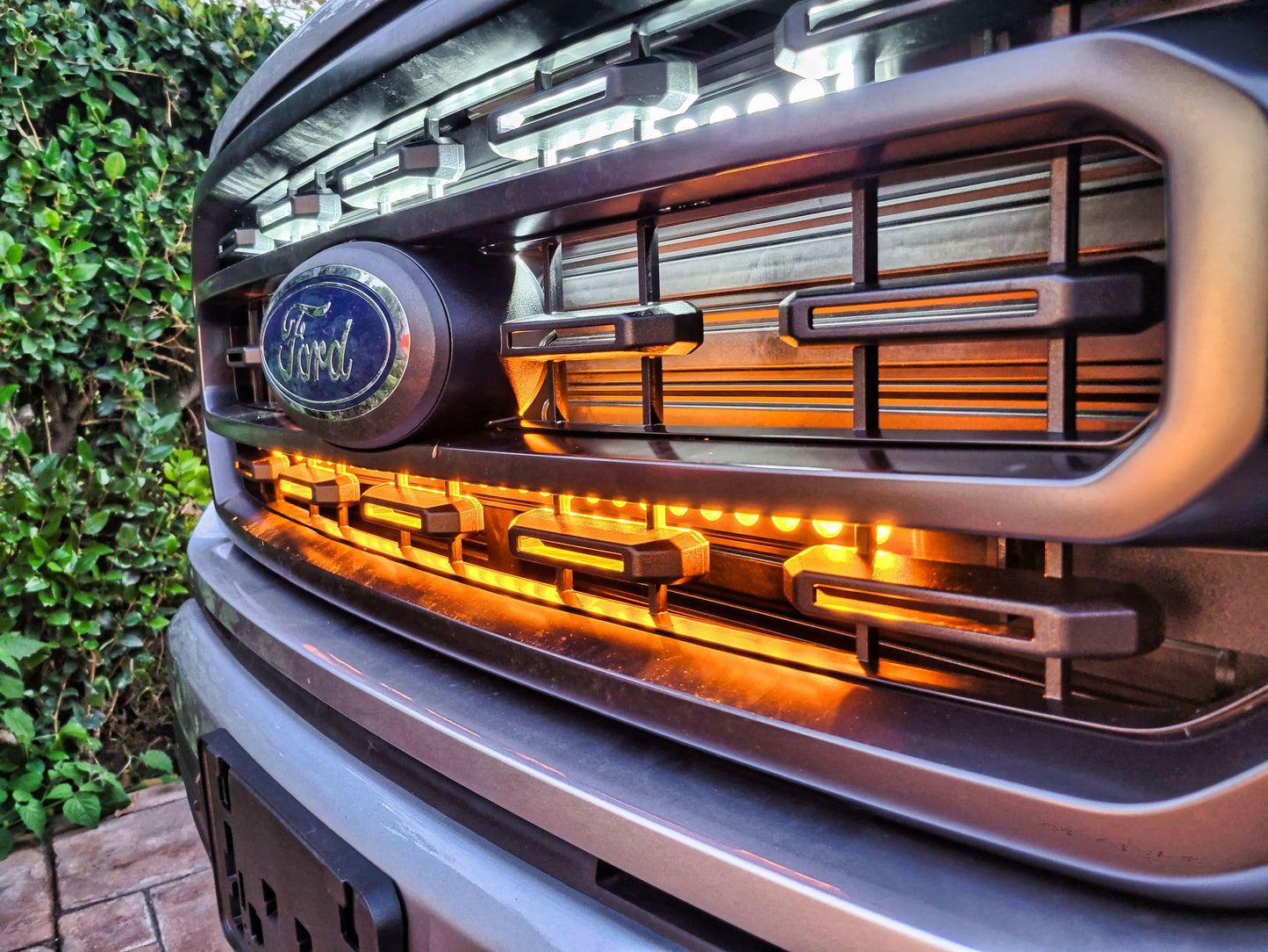 M&R Automotive Dual 30in Light Bar Kit - Ford F-150 (2021-2023)